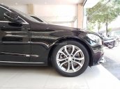 Mercedes C200 2015 đen/kem, cực mới