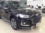 Cần bán Chevrolet Captiva Revv đời 2017, màu đen
