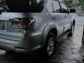 Bán ô tô Toyota Fortuner đời 2014, màu bạc như mới, giá tốt