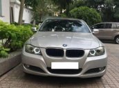 Bán xe BMW 3 Series 320i sản xuất 2009, màu bạc  