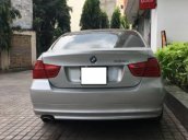 Bán xe BMW 3 Series 320i sản xuất 2009, màu bạc  