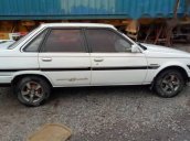 Cần bán Toyota Corona đời 1986, màu trắng