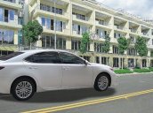 Cần bán lại xe Lexus ES 250 sản xuất 2016, màu bạc, xe nhập