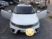 Cần bán lại xe Kia Forte Koup 1.6 đời 2010, màu trắng, nhập khẩu