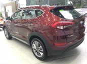 Hyundai Phạm Văn Đồng - Bán  Tucson 2017 khuyến mại lớn, giảm giá sâu, đủ màu, giao xe ngay- LH 0986815689