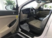 Bán Hyundai Tucson đời 2018, giá thương lượng, đủ màu, giao ngay - LH: 0904 806 785