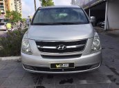 Bán Hyundai Starex đời 2010, màu bạc