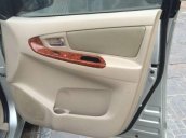 Gia đình bán Toyota Innova đời 2007, màu bạc