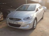 Bán Hyundai Accent đời 2014, màu bạc chính chủ, giá tốt