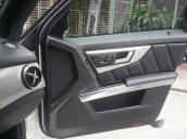 Cần bán gấp Mercedes 300 đời 2013, màu trắng, nhập khẩu