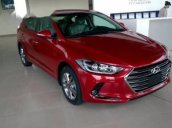 Bán Hyundai Elantra đời 2017, màu đỏ