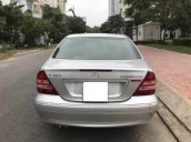 Cần bán lại xe Mercedes C180 đời 2004, màu bạc