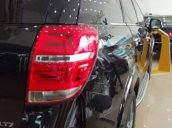 Cần bán xe Chevrolet Captiva Revv đời 2017, màu đen