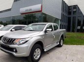 Bán xe Mitsubishi Triton đời 2017, màu bạc