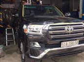 Bán Toyota Land Cruiser đời 2010, màu đen, xe nhập