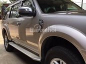 Bán xe Ford Everest SX 2009 form mới, màu vàng cát