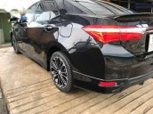 Cần bán xe Toyota Corolla altis 2.0V Sport đời 2017, màu đen số tự động
