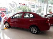 Bán ô tô Chevrolet Aveo 2017, màu đỏ