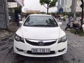 Cần bán xe Honda Civic 1.8AT đời 2010, màu trắng