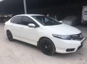 Bán Honda City 1.5AT màu trắng số tự động sản xuất 2013 mới 80%