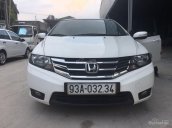 Bán Honda City 1.5AT màu trắng số tự động sản xuất 2013 mới 80%