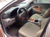 Cần bán gấp xe Toyota Camry 2.4LE 2008, lăn bánh 2010, nhập khẩu Mỹ