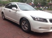 Cần bán Honda Accord 2.0 đời 2010, màu trắng, nhập khẩu chính chủ, 605tr