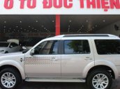 Cần bán Ford Everest 2.5 AT đời 2015 số tự động