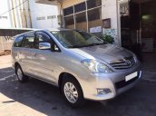 Bán ô tô Toyota Innova G đời 2010, màu bạc chính chủ, giá tốt