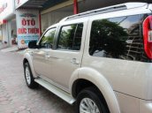 Cần bán Ford Everest 2.5 AT đời 2015 số tự động