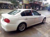 Bán xe BMW 3 Series 320i đời 2011, màu trắng số tự động