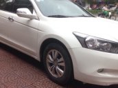 Xe Honda Accord 2.0AT năm 2010, màu trắng chính chủ, giá 605tr