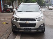 Bán Chevrolet Captiva AT năm 2014, màu bạc số tự động