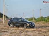 Bán xe Nissan X trail đời 2017, màu đen