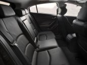 Bán Mazda 3 Facelift sản xuất 2017, màu trắng, giá chỉ 590 triệu