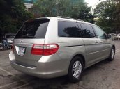 Cần bán gấp Honda Odyssey đời 2007, màu bạc