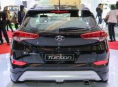 Bán xe Hyundai Tucson đời 2017, màu xanh