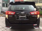 Bán Toyota Innova đời 2017, màu đen