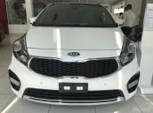 Kia Rondo 2.0 mới 100%, mẫu 7 chỗ 2018 + hỗ trợ vay 95%, giá tốt