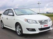 Cần bán Hyundai Avante 1.6 AT đời 2011, màu trắng, biển TP, giá cạnh tranh