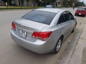 Xe Chevrolet Cruze MT đời 2010, màu bạc, 310 triệu