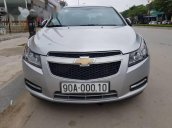 Xe Chevrolet Cruze MT đời 2010, màu bạc, 310 triệu