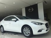 Cần bán xe Mazda 3 đời 2017, màu trắng, giá chỉ 660 triệu