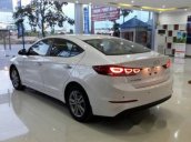 Bán xe Hyundai Elantra 1.6 MT đời 2017, màu trắng, giá chỉ 625 triệu