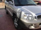 Bán gấp Hyundai Santa Fe 2004, màu bạc