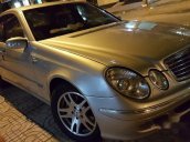 Cần bán xe Mercedes E250 đời 2004, 400tr