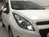 Cần bán Chevrolet Spark LTZ AT sản xuất 2015, màu trắng, giá chỉ 315 triệu