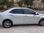 Bán gấp Toyota Corolla altis 1.8 sản xuất 2015, màu bạc