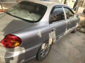 Chính chủ bán Kia Spectra năm 2004, màu bạc, giá tốt