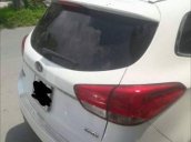 Cần bán gấp Kia Rondo đời 2016, màu trắng